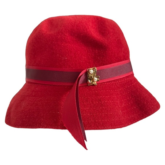 Vintage Banana Republic Red Wool Women's Hat Ribbon Trim Gold Pearl Embellished - Picture 1 of 8